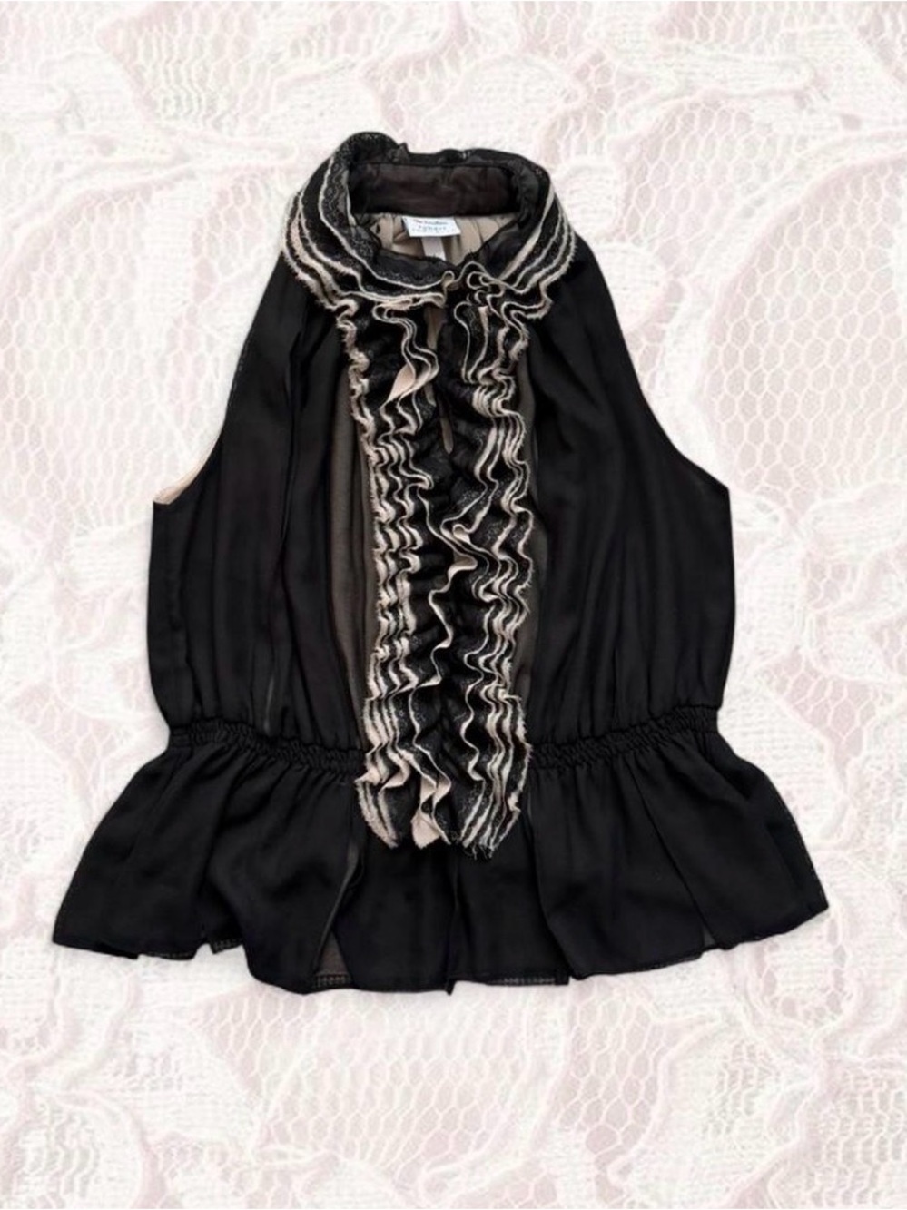 Neiman Marcus Black Ruffled Sleeveless Blouse with Contrast Trim